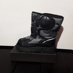 Cat and Jack Kids Camo Boots